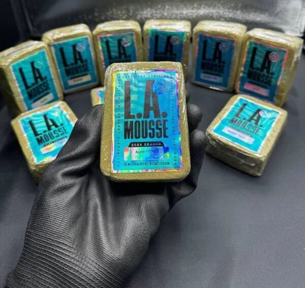 LA MOUSSE Apple Fritter